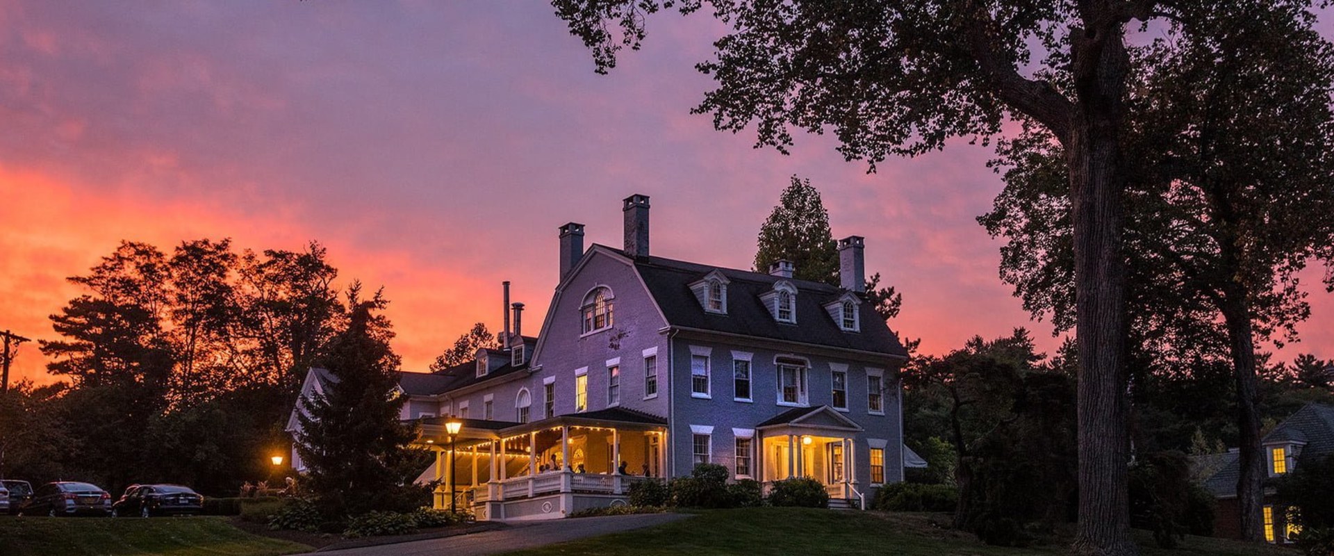 Discover the Most Romantic CT Shoreline Inn for Your Next Getaway
